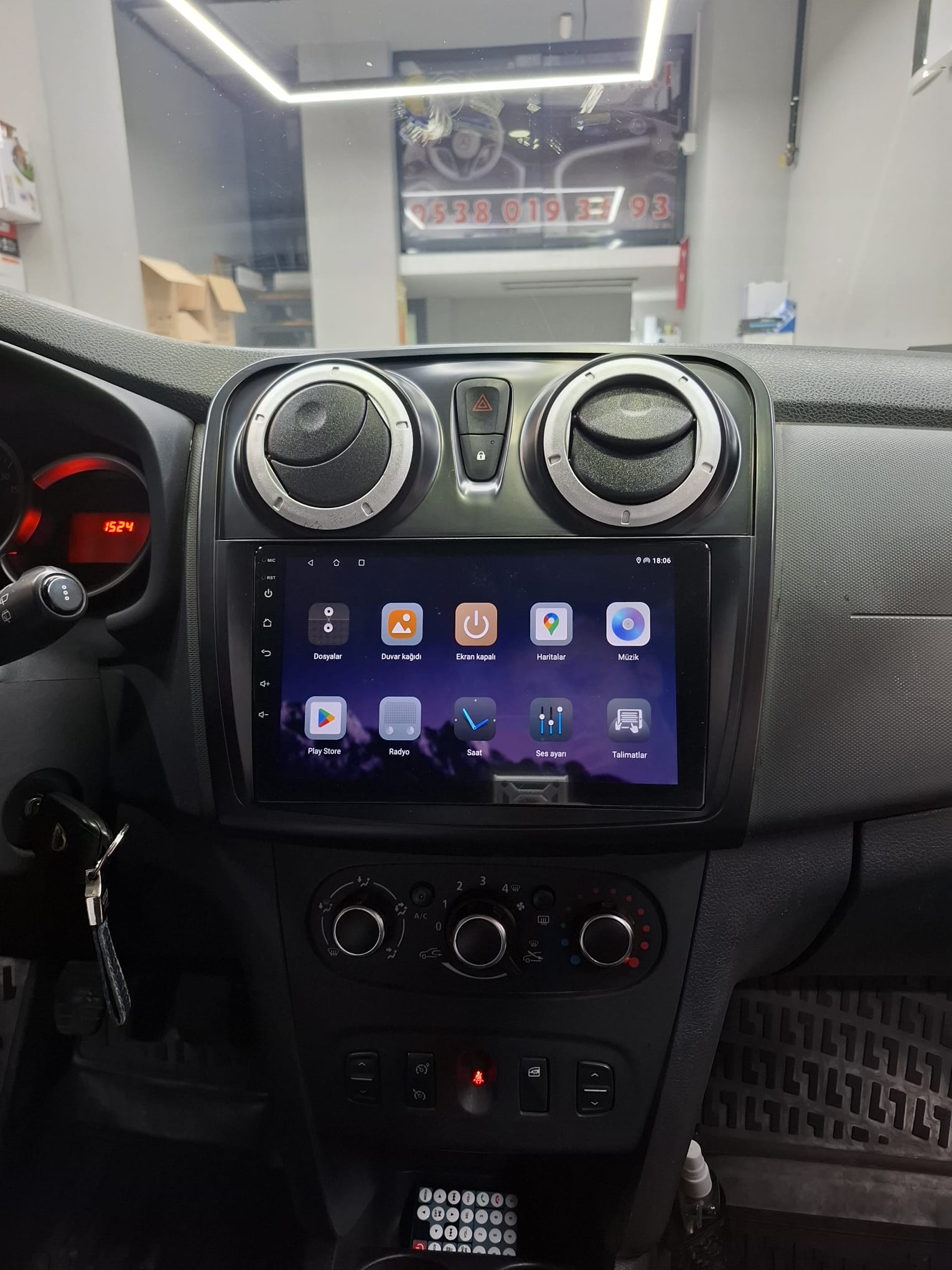 Renault Symbol Android Multimedya 4Gb ram 64Gb Hafıza