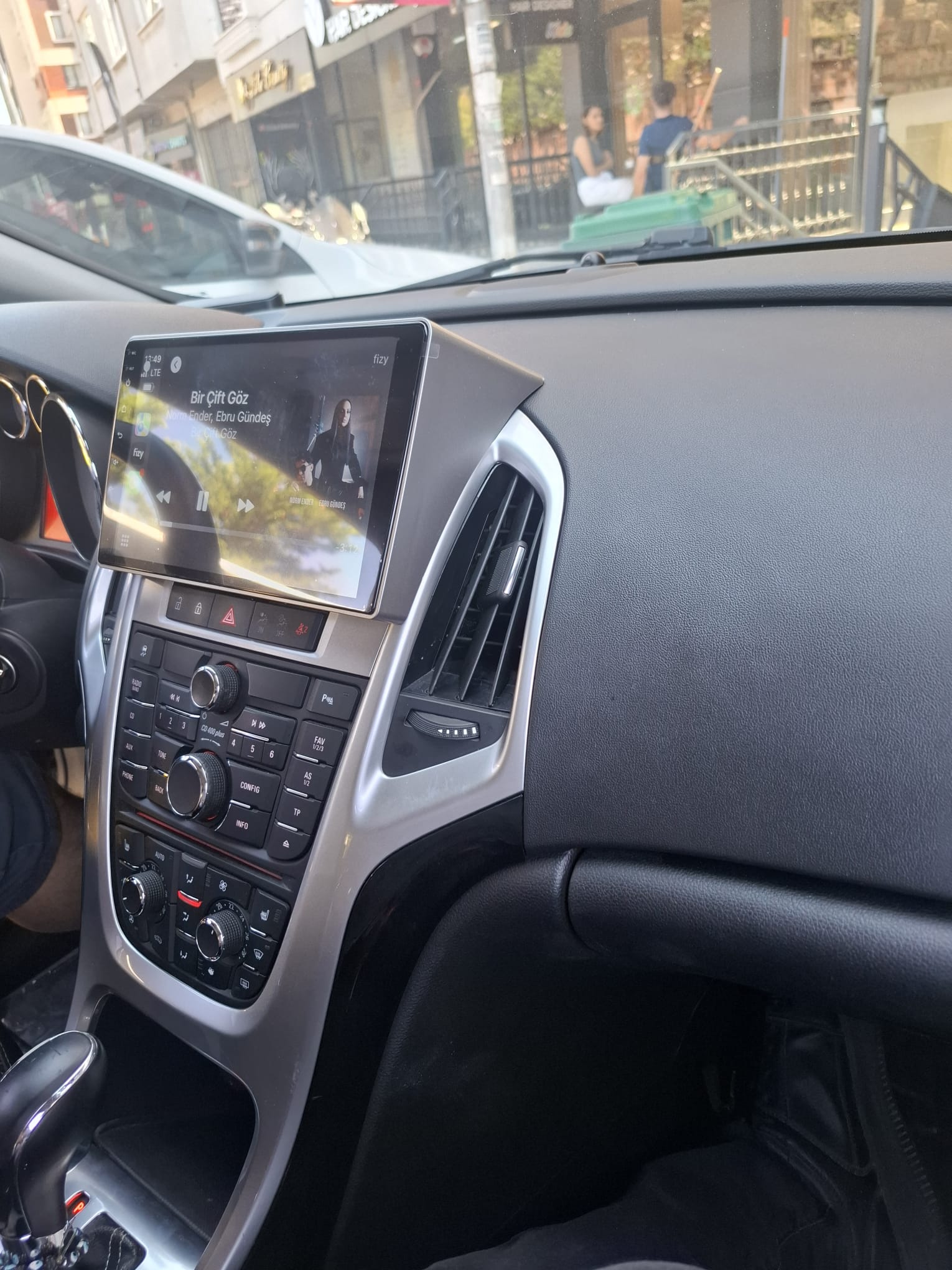 OPEL ASTRA J 4GB RAM 64 GB HAFIZA
